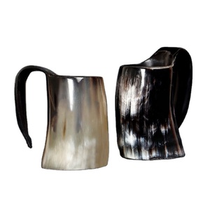 Mug en corne de buffle de qualité supérieure, style viking, vaisselle rustique, vente en gros directe d'usine, mug à bière en corne pour décoration rustique - Product Image 1