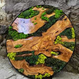 Arte de Pared de Musgo Natural en Madera Moderna, Tamaño Personalizado, Arte de Pared de Musgo Preservado con Madera Natural, Decoración Verde de Lujo Hecha a Mano para Hogar y Oficina - Product Image 3