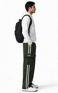 Pantalon de survêtement vert pour homme Oneten Apparel avec bande latérale et poches cargo - Product Image 4