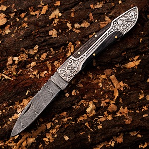 Cuchillo Plegable de Bolsillo Personalizado, Hecho a Mano, de Grado Industrial/DIY, para Camping, 7.5 Pulgadas, Acero de Damasco, Mango de Madera y Acero, Cambio Rápido - Product Image 1