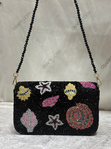 Fabricante de Bolsos de Hombro Negros con Cuentas, Novedosos Bolsos de Mano con Motivo de Concha, Venta al por Mayor, OEM, Exportación, Marca Privada, Fábrica de Suministro de Bolsos al por Mayor - Product Image 4