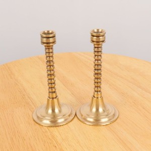 Portavelas de Aluminio con Diseño en Espiral para Iluminación Decorativa y Decoración de Centros de Mesa - Product Image 2