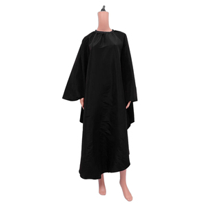 Capes de Barbier Modernes et Élégantes Anti-Plis Qualité Supérieure Réutilisables pour Adultes – Tendance Actuelle - Product Image 1