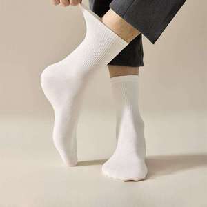 Chaussettes de sport antidérapantes pour diabétiques avec logo personnalisé, en coton écologique, sans couture, respirantes, à bord souple, non compressives, 180-250 GSM - Product Image 3