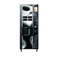 Distributeur automatique de boissons robuste conçu pour des opérations de distribution commerciale continues