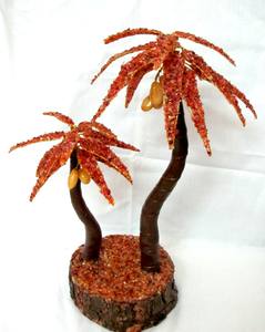 Venta al por mayor 300 piezas ágata cornalina virutas de piedras preciosas artesanías de piedra semipreciosa en diseño de árbol - Product Image 2