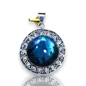 Colgante de labradorita Premium con piedras preciosas naturales y joyería de plata 925 - Product Image 1