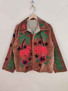 Chaqueta Bomber de Terciopelo Hecha a Mano, Bordado Boho Marrón, Reversible, Ecológica, Transpirable, Corta, Invernal, con Animales y Flores Coloridos - Product Image 5