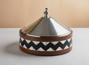 Latest MOP Modern Wooden Casserole Dish 13 Inch Durable Heat Retention Buffet Presentation Customizable Eco-Friendly Food Safe - Product Image 6