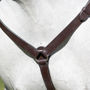 Comfortable Horse Riding Breastplate Made in Pakistan Latest Design 100% Nylon Custom Logo with OEM ODM service - Product Image 6