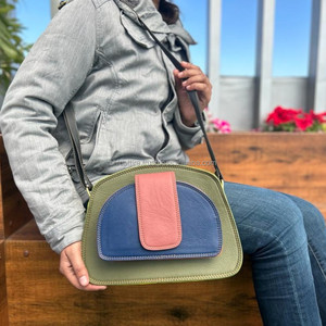 Nouveau design de sacs à main en cuir recyclé pour femmes, top ventes, sacs à bandoulière multi-usages élégants et uniques pour femmes - Product Image 3