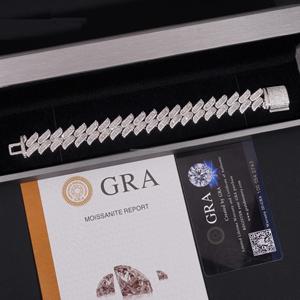 Pulsera de Lujo con Eslabones Cubanos de Moissanita Iced Out, Joyería Hip Hop, Pieza Destacada con Diamantes VVS1 Baguette - Product Image 3