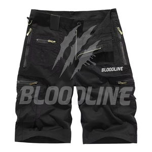 Shorts cargo noirs pour homme Bloodline, taille mi-haute, séchage rapide, style Bermuda avec fermetures éclair, logo frontal, design workwear - Product Image 3