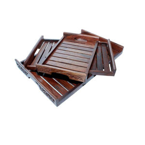 Fournitures de vente en gros Plateaux de service en bois modernes et uniques Dernière conception Présentoir à jus américain Plateaux à pâtisserie décoratifs - Product Image 4