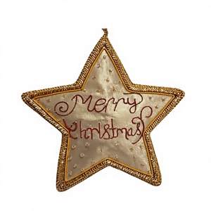 Adorno Navideño Personalizado Hecho a Mano de Alta Calidad con Diseño de Estrella Zardozi, Decoración de Árbol de Lujo con Cuentas y Forro de Terciopelo y Satén, Forma Personalizada - Product Image 1