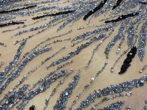 ผ้าลูกไม้ประดับลูกปัดจากโรงงานโดยตรง สำหรับชุดราตรีหรือชุดงานพรอม และเสื้อผ้าแฟชั่น มีจำหน่ายในราคาที่ดีที่สุด - Product Image 3