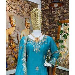 Hermoso conjunto de salwar kameez de poliéster para fiesta, con top y sharara, y dupatta elegante. - Product Image 5