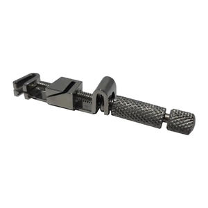 Sistema de Retención de Matrices Dentales con Agarre Moleteado Negro, Instrumento Restaurador Manual Reutilizable Clase I Shuja Surgico - Product Image 3