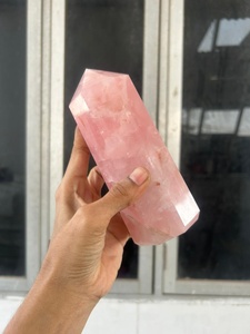 Prix de gros usine : Pointe de quartz rose naturel poli, Pierre de guérison REIKI, Tour de cristal sculptée, Décoration d'intérieur - Product Image 4