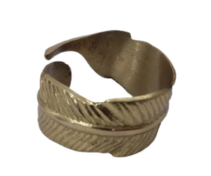 Anneau de serviette en métal gaufré vintage, finition laiton antique, support décoratif pour serviettes de table pour dîner, mariage, fête. - Product Image 2