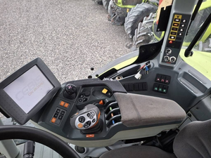 รถแทรกเตอร์ฟาร์ม คลาส แอคซิออน 850 แคทมิค - Product Image 4