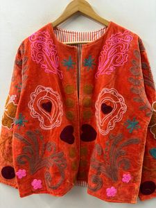 Veste d'extérieur chaude pour femme, en velours de coton, style ethnique Suzani, coupe oversize, chic bohème, idéale pour demoiselle d'honneur - Product Image 5