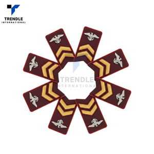 Épaulettes en métal tressé doré de qualité supérieure |   Épaulettes brodées 3D personnalisées détachables avec fermeture magnétique, écologiques et réutilisables - Product Image 2