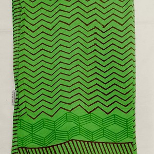 Paréo Sarong 100% Coton Pur à Imprimé Floral Numérique, Cache-maillot de Bain Léger, Respirant et Doux, Écharpe de Plage pour Femme, Vente en Gros - Product Image 1