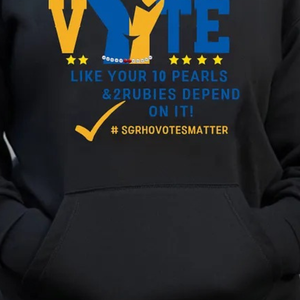 Sudadera con Capucha Personalizada VOTE Negra para Mujer, Sudadera con Capucha Estampada con Gráficos de la Hermandad Griega Sigma Gamma Rho, Sudadera Informal a la Moda - Product Image 6