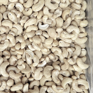 เม็ดมะม่วงหิมพานต์คุณภาพสูง ซานติโก เวียดนาม WW180 บรรจุภัณฑ์แบบกำหนดเองสำหรับขายส่ง - Product Image 1