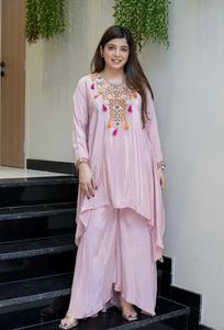 Conjunto de Salwar Kameez Rosa Elegante para Mujer, en Rayón, con Bordado, de Secado Rápido, Disponible en 2 Colores, para Fiestas y Todas las Temporadas - Product Image 6