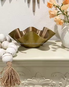 Cuenco Ondulado Decorativo de Aluminio Dorado y Bandeja para Servir, Ecológico, para Fiestas, Hogar y Restaurantes - Product Image 5