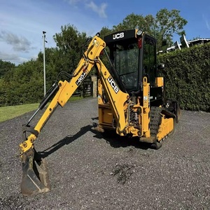 Chargeuse sur chenilles JCB 1CXT 4x4, équipement de construction polyvalent idéal pour les espaces restreints, les travaux d'excavation, de terrassement et de construction routière. - Product Image 3