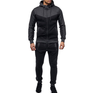 Ensemble de survêtement performant avec une construction légère, un matériau respirant et un design flexible pour la course à pied et la remise en forme - Product Image 2