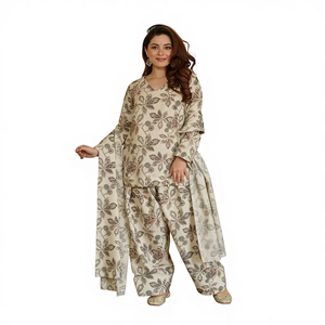 Ensemble Salwar en coton indien pakistanais tendance, imprimé numérique exclusif, pour femmes, idéal pour les fêtes et les mariages, vêtements ethniques élégants. - Product Image 1