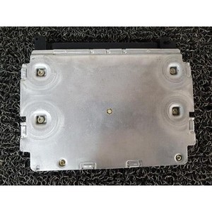 ECU และโมดูลคอมพิวเตอร์มือสองสำหรับรถยนต์ซีรีส์ 7 รุ่น 1744605001 - Product Image 4