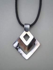 Elegant <b>Statement</b> Horn <b>Necklace</b> Designed For Enhancing Evening Wear And Special Occasion Fashion Styling Needs - Product Image 6