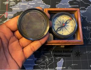 Nouveau poème maritime en laiton boussole en laiton nautique croix boîte en bois à la main pointant promotion cadeau entreprise personnalisé - Product Image 1