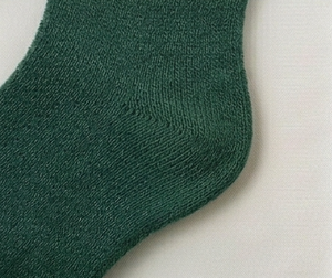 Chaussettes ras du cou pour femme, vert foncé, tricotées, respirantes, couleur unie, usage quotidien, automne, longueur standard, style classique - Product Image 4