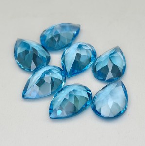 Topaze bleue suisse taille poire, topaze bleue naturelle facettée, pierre précieuse en vrac pour la fabrication de bijoux personnalisés, vente en gros - Product Image 3
