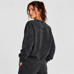 Sweat-shirt en molleton personnalisé pour femme, délavé à l'acide, avec logo sur le devant, écologique, de haute qualité, pour un usage décontracté - Product Image 2