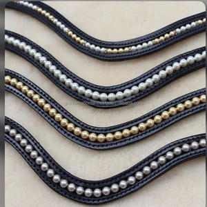 Producto popular Elegante banda de cuero para cejas de caballo en cuero negro de grano superior Diseñado con perlas y cristal Todos los tamaños personalizados - Product Image 1