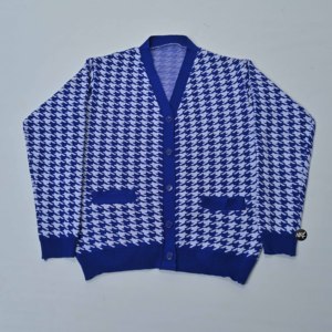 Cárdigan de punto para mujer al por mayor, azul y blanco, con estampado de pata de gallo, cuello en V, manga larga, informal, para otoño, 100% acrílico, con bolsillos, de un solo botón. - Product Image 4