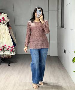 ชุดคุร์ตีผ้าฝ้ายแคมบริกทันสมัย ลายดอกไม้วาดด้วยมือ สวมใส่ได้ทุกวัน ดีไซน์ใหม่ล่าสุด มีสินค้าพร้อมส่ง ราคาขายส่ง เสื้อผ้าชาติพันธุ์ - Product Image 1