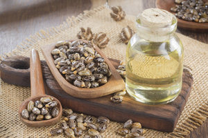 Huile de ricin 100% pure naturelle en gros, pressée à froid, huile végétale biologique, concentration fruitée pour des cheveux lisses - Product Image 2