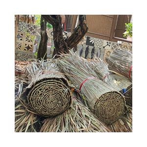 หลังคาจากใบปาล์มธรรมชาติ เป็นมิตรกับสิ่งแวดล้อม คุณภาพพรีเมียม แผ่นหลังคาฟาง ขายส่งจำนวนมาก ราคาส่งออก - Product Image 1