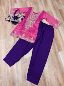 Traje Salwar Moderno de Viscosa para Mujer, Listo para Usar, con Lentejuelas Zari y Bordados, para Todas las Temporadas - Product Image 4