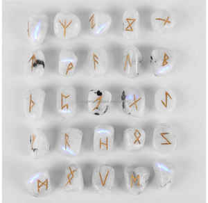 Ensemble de runes de pierre de lune arc-en-ciel de 25 pièces de meilleure qualité Offre Spéciale guérison naturelle sculptée pierres d'agate dégringolées artisanat en pierre semi-précieuse - Product Image 3