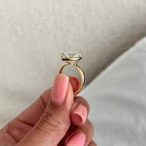 5 Carat Heart Shape Lab Grown <b>Diamond</b> Bezel Prong Set Engagement <b>Ring</b> , 14k Gold Low Set Heart <b>Diamond</b>, IGI Certified - Product Image 5