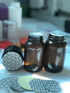 ขวดแก้ว PE ขนาด 36/45/64/70 มม. ฝาเกลียวแบบปิดผนึกกันรั่วซึม พร้อมแผ่นโฟมปิดผนึกแบบมีกาวในตัว  สำหรับบรรจุอาหารแบบใช้ครั้งเดียว - Product Image 4